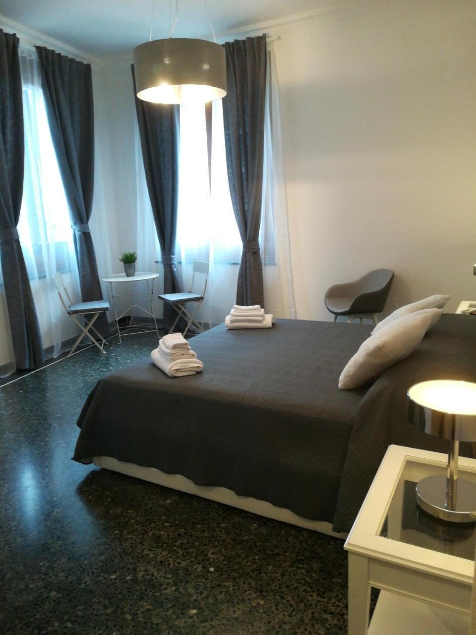 Bed and Breakfast Le Logge Pisa Zimmer foto